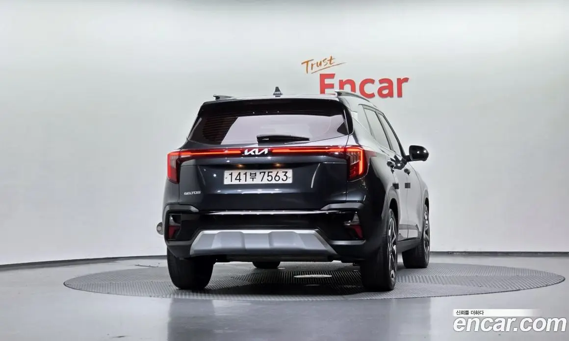 Kia Seltos 2022 2.0 автомат (гидро), фото 4