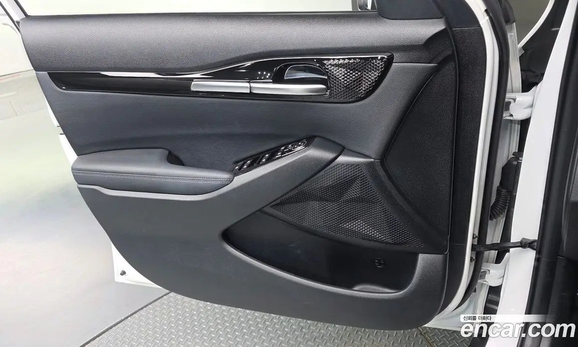 Kia Seltos 2023 2.0 автомат (гидро), фото 14