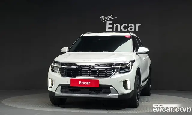 Kia Seltos 2023 2.0 автомат (гидро), миниатюра 3