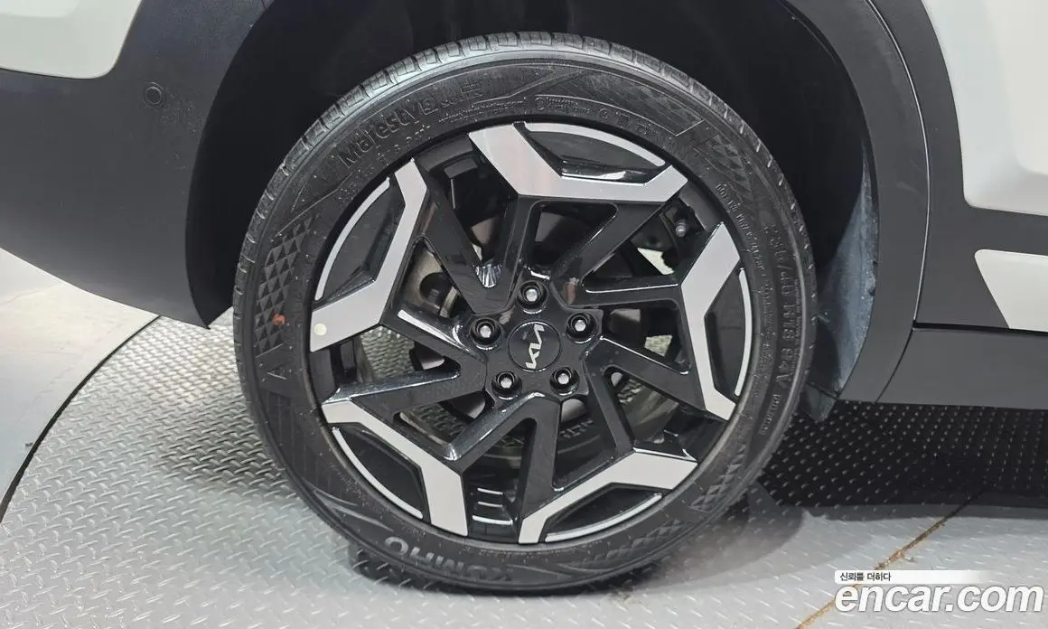 Kia Seltos 2023 2.0 автомат (гидро), фото 5