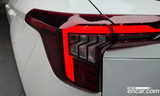 Kia Seltos 2023 2.0 автомат (гидро), миниатюра 9