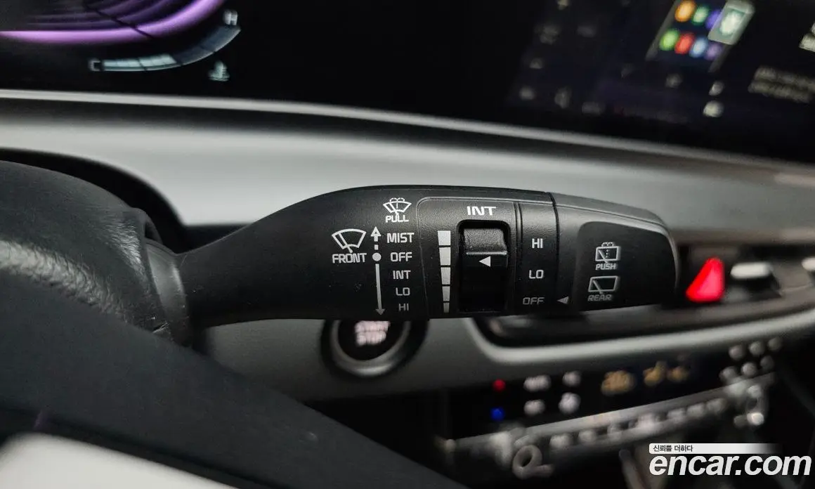 Kia Seltos 2025 1.6 автомат (гидро), фото 28 Kia Seltos 2025 1.6 автомат (гидро), фото 28