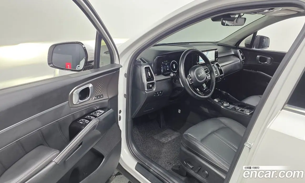 Kia Sorento 2023 2.5 автомат (гидро), фото 13