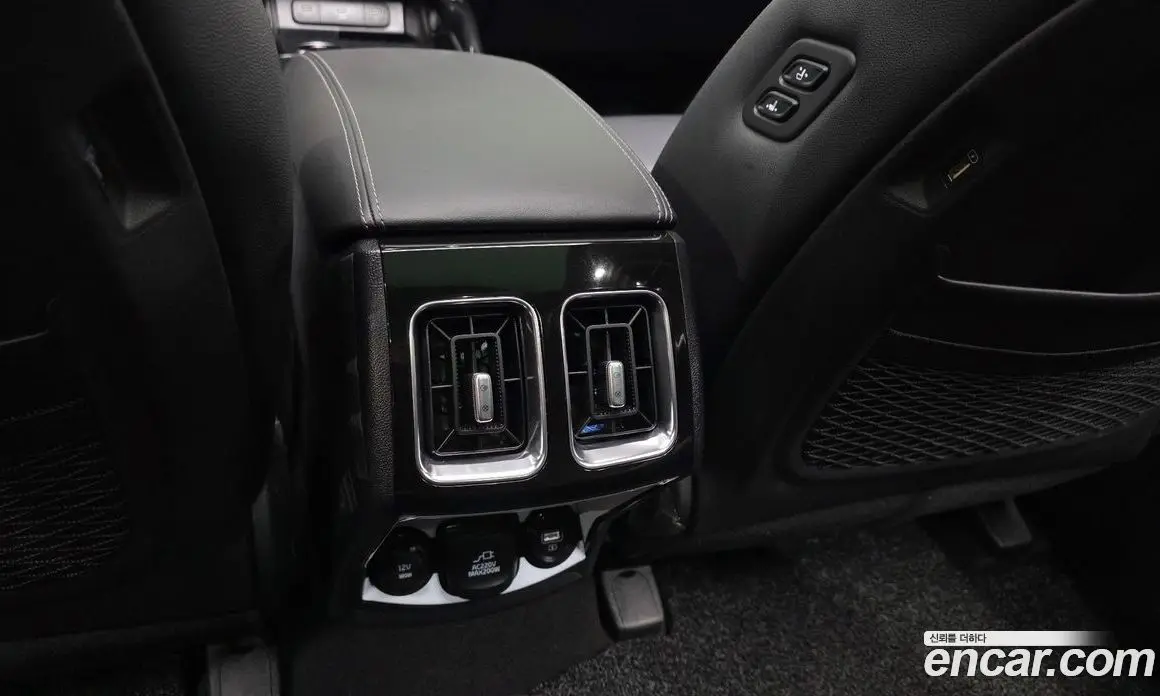 Kia Sorento 2023 2.5 автомат (гидро), фото 31