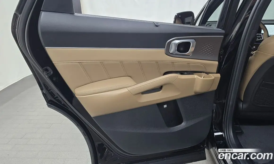 Kia Sorento 2024 1.6 автомат (гидро), фото 15
