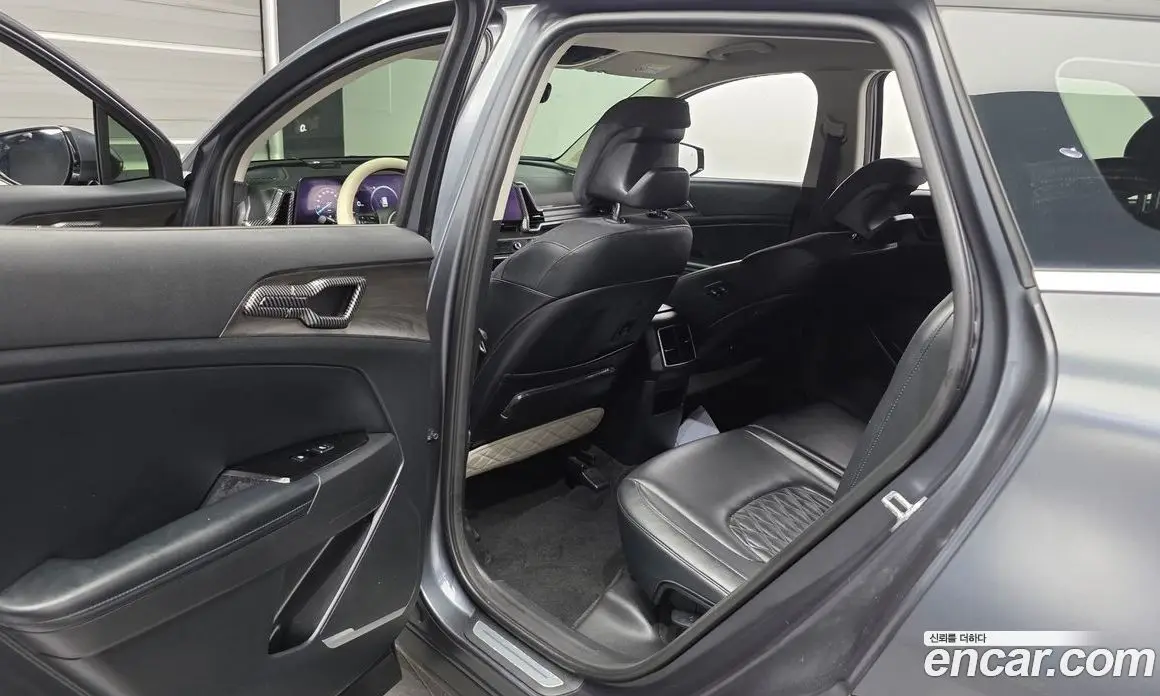 Kia Sportage 2021 1.6 автомат (гидро), фото 17