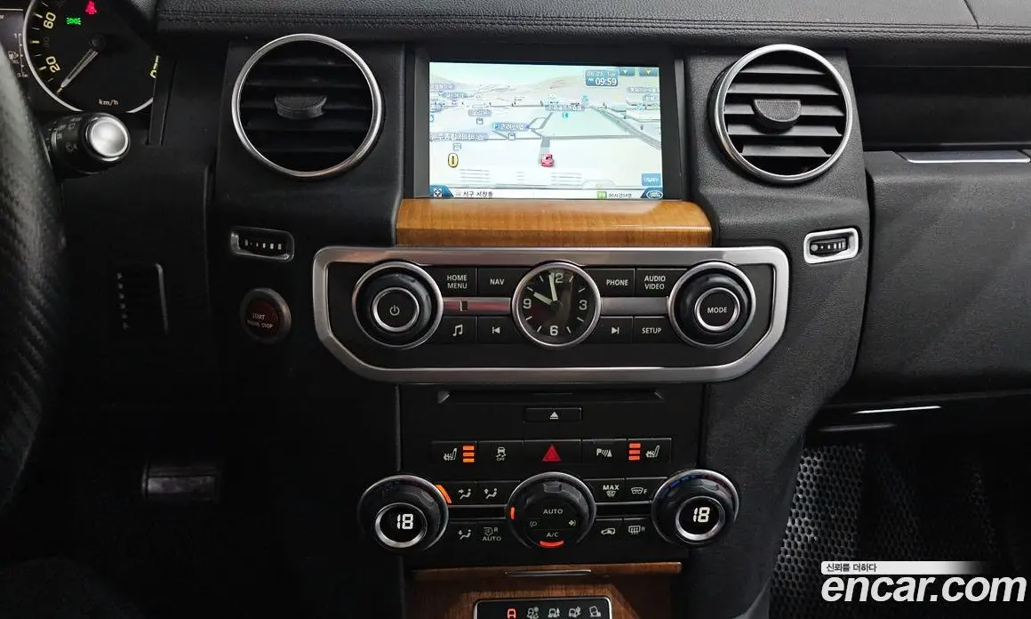 Land Rover Discovery 2014 3.0 автомат (гидро), фото 13