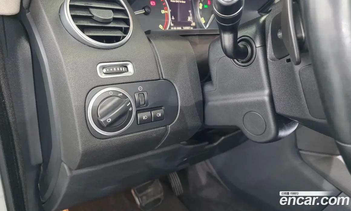 Land Rover Discovery 2016 3.0 автомат (гидро), фото 16