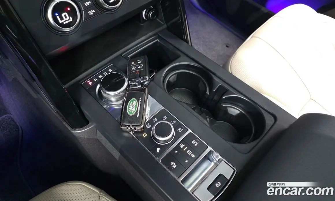 Land Rover Discovery 2019 3.0 автомат (гидро), фото 12