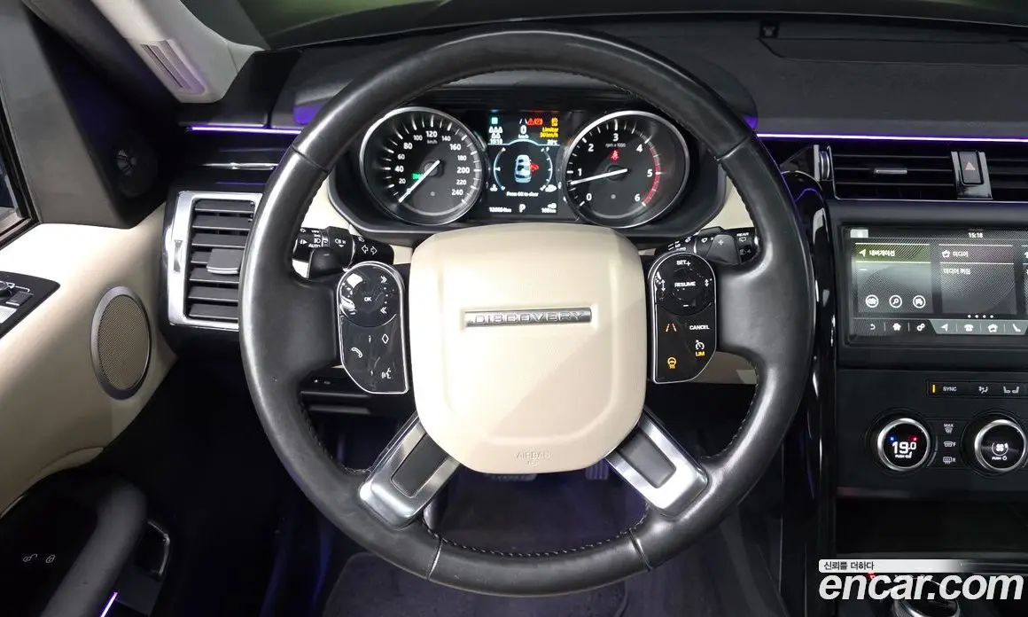 Land Rover Discovery 2019 3.0 автомат (гидро), фото 22