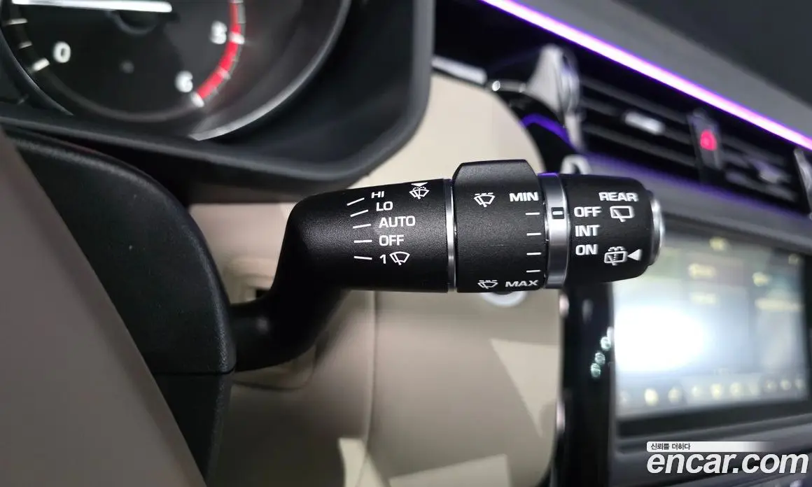 Land Rover Discovery 2019 3.0 автомат (гидро), фото 30