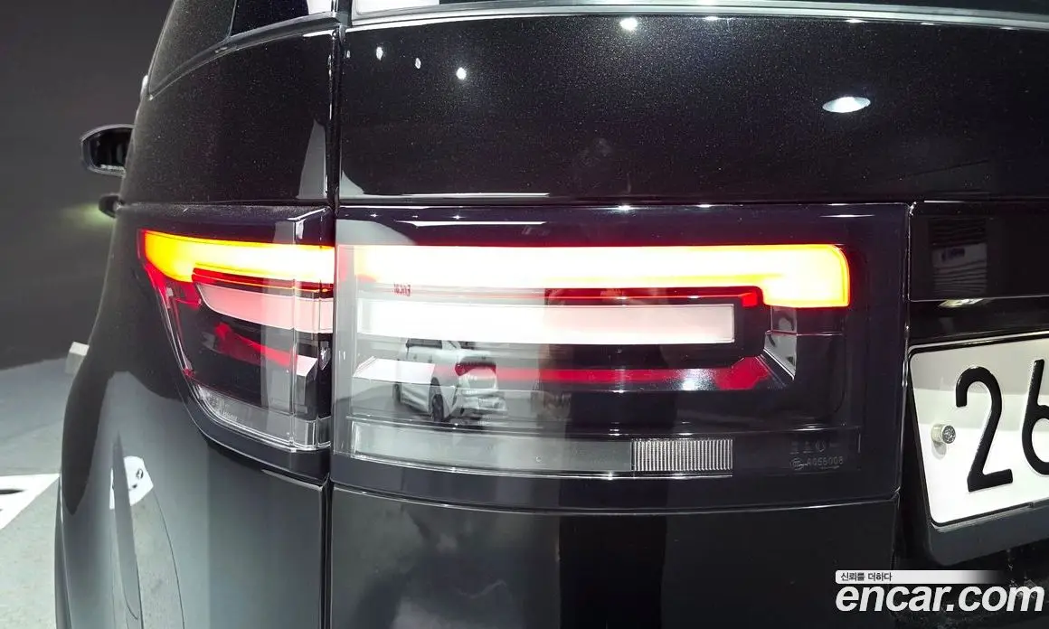 Land Rover Discovery 2019 3.0 автомат (гидро), фото 9