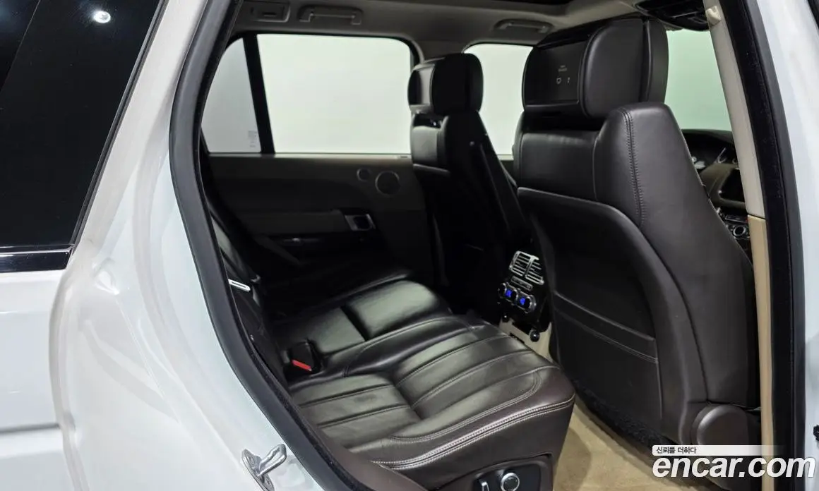 Land Rover Range Rover 2016 5.0 автомат (гидро), фото 12