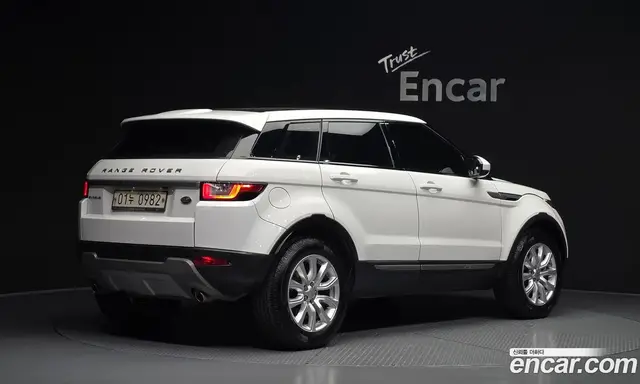 Land Rover Range Rover Evoque 2016 2.0 автомат (гидро), миниатюра 2