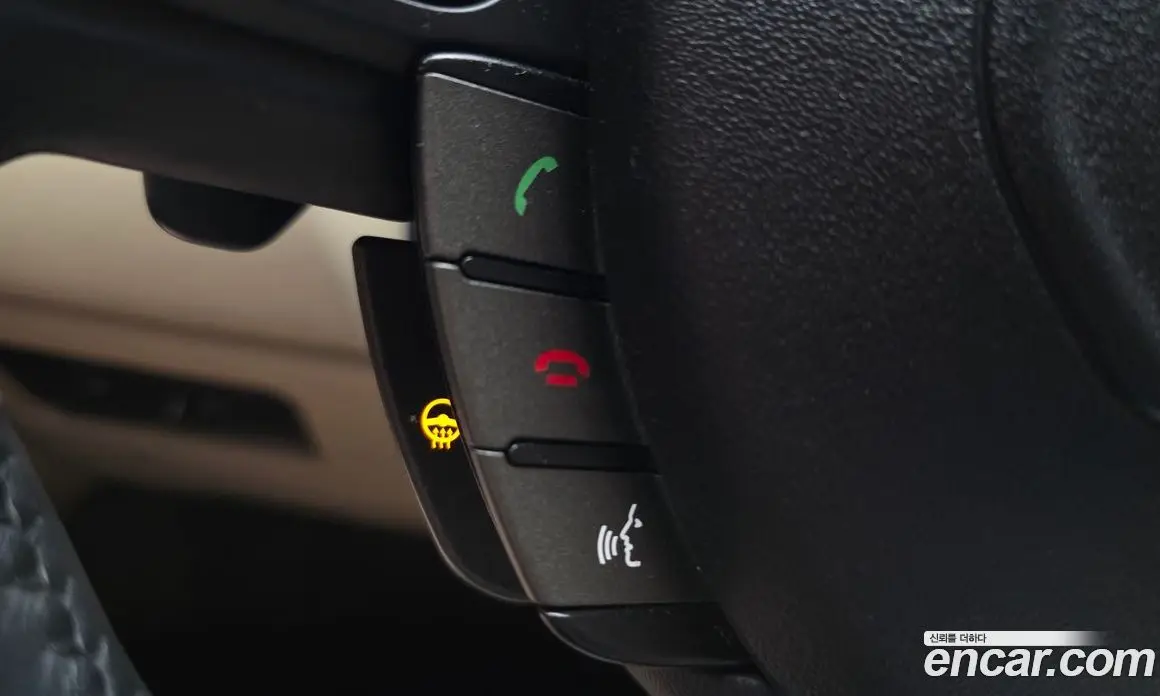 Land Rover Range Rover Evoque 2016 2.0 автомат (гидро), фото 17