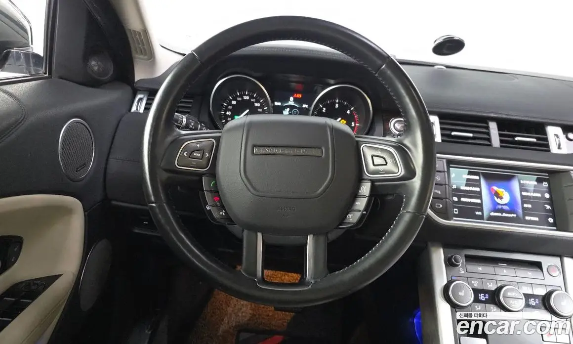 Land Rover Range Rover Evoque 2016 2.0 автомат (гидро), фото 13