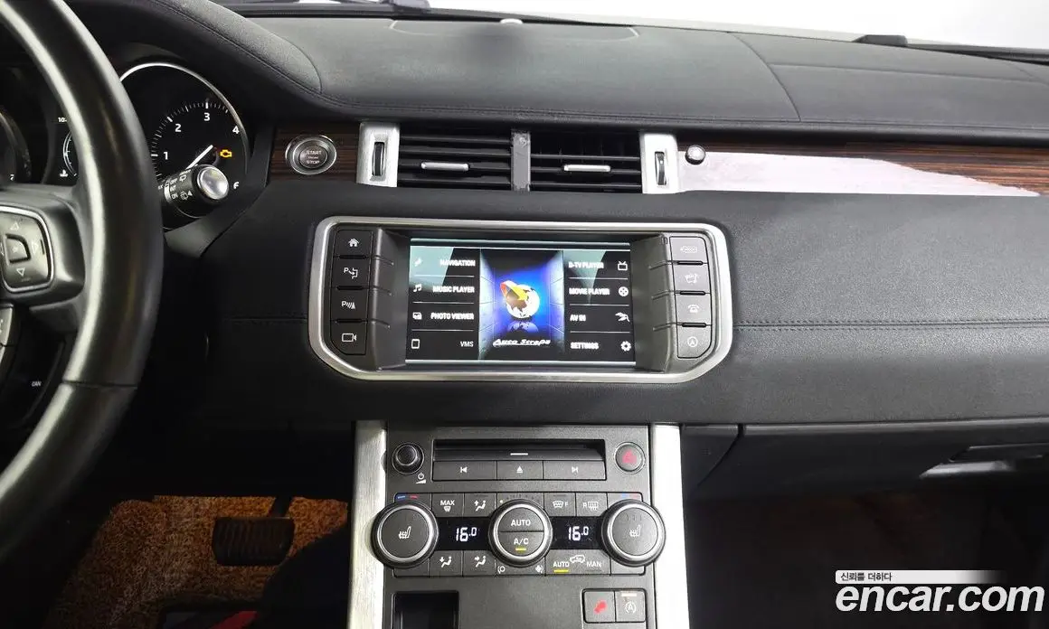 Land Rover Range Rover Evoque 2016 2.0 автомат (гидро), фото 14