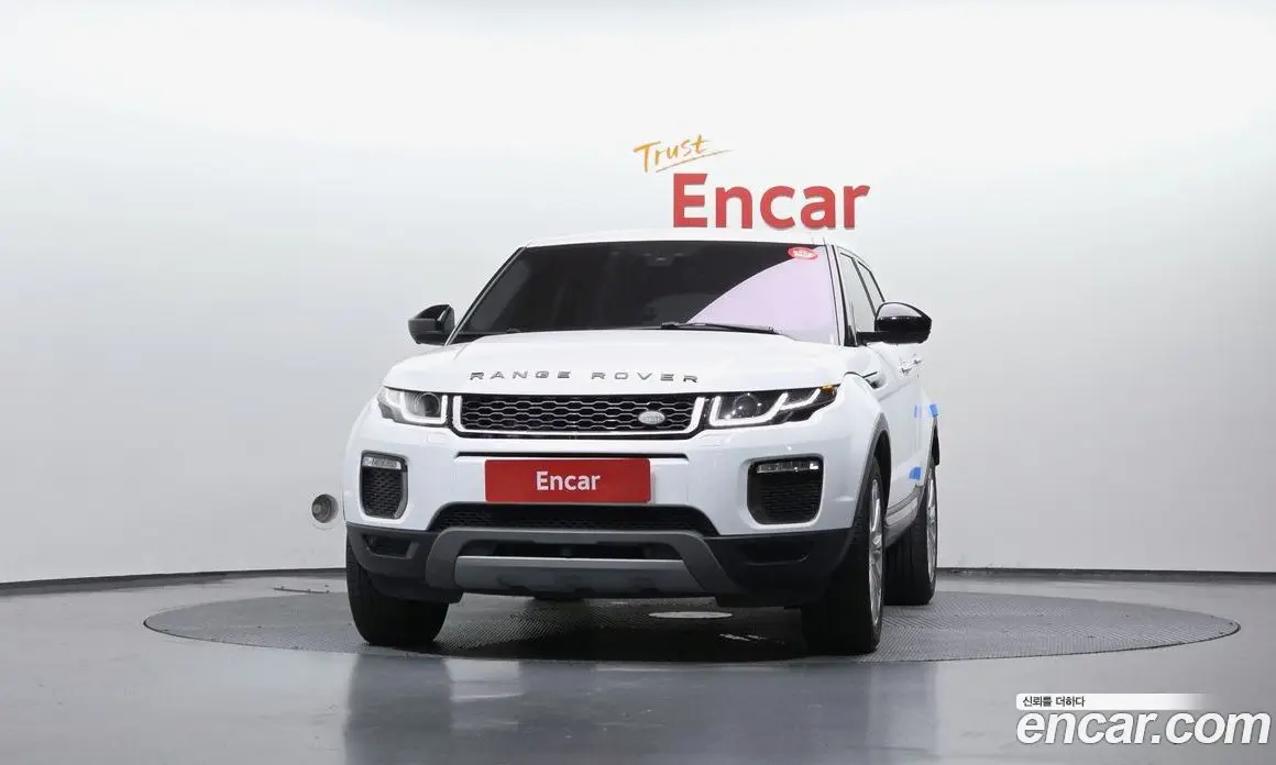 Land Rover Range Rover Evoque 2016 2.0 автомат (гидро), фото 3