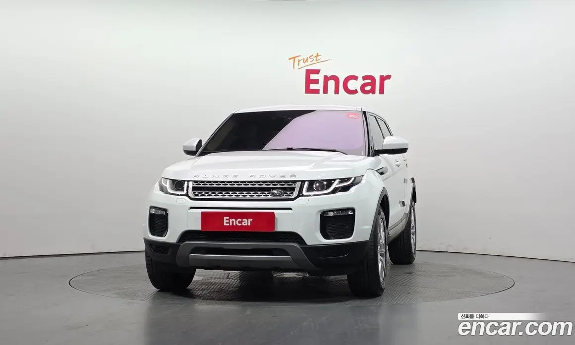 Land Rover Range Rover Evoque 2018 2.0 автомат (гидро), фото 3