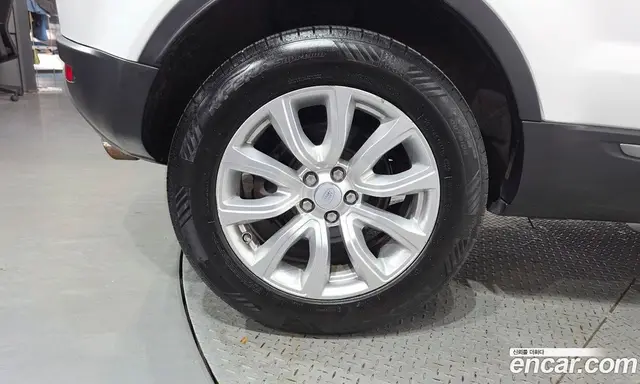 Land Rover Range Rover Evoque 2018 2.0 автомат (гидро), миниатюра 5