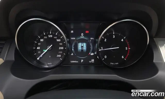 Land Rover Range Rover Evoque 2018 2.0 автомат (гидро), миниатюра 8