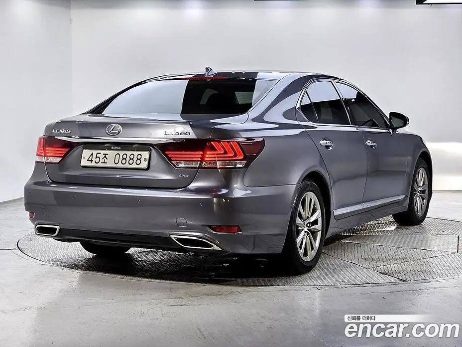 Lexus LS 2016 4.6 автомат (гидро), фото 4 Lexus LS 2016 4.6 автомат (гидро), фото 4