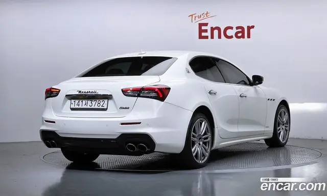 Maserati Ghibli 2017 3.0 автомат (гидро), миниатюра 2