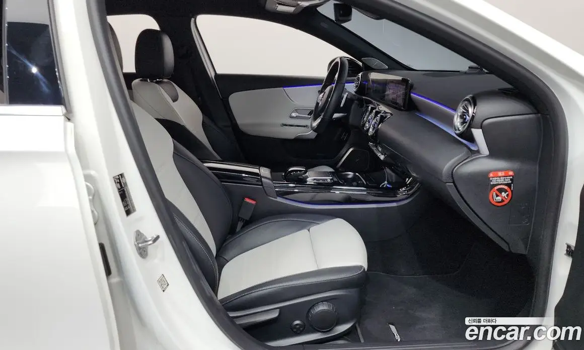 Mercedes-Benz A-Class 2021 1.9 автомат (гидро), фото 16