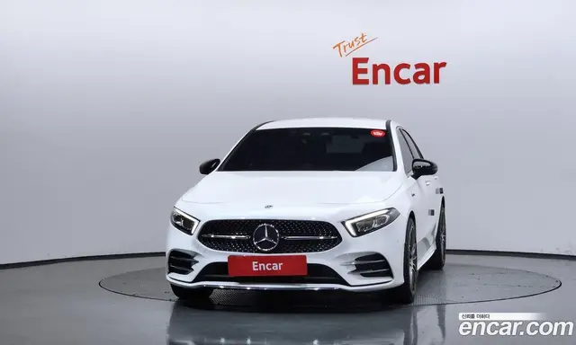 Mercedes-Benz A-Class 2021 1.9 автомат (гидро), миниатюра 3