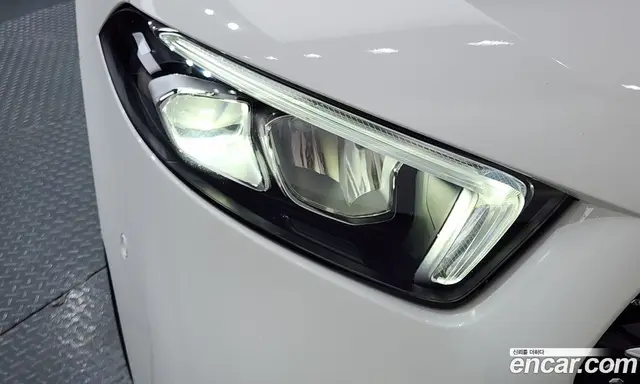 Mercedes-Benz A-Class 2021 1.9 автомат (гидро), миниатюра 8