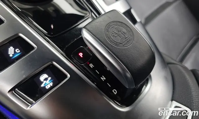 Mercedes-Benz AMG GT 2019 3.0 автомат (гидро), миниатюра 12