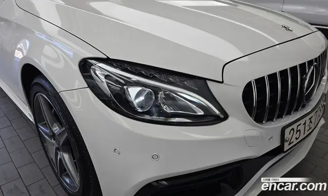 Mercedes-Benz C-Class 2018 2.0 автомат (гидро), миниатюра 8