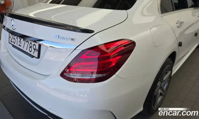 Mercedes-Benz C-Class 2018 2.0 автомат (гидро), миниатюра 9