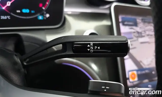 Mercedes-Benz C-Class 2022 2.0 автомат (гидро), миниатюра 12