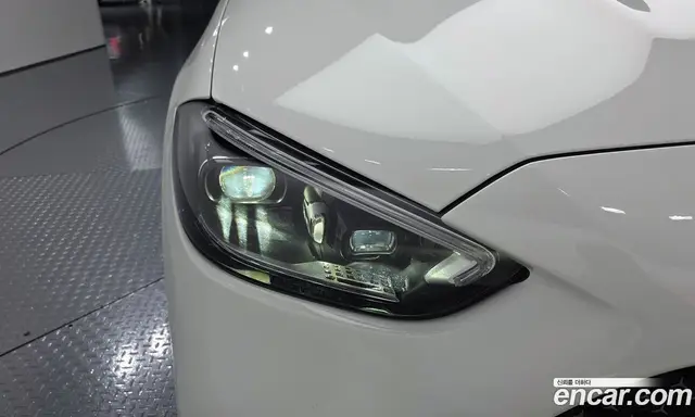 Mercedes-Benz C-Class 2022 2.0 автомат (гидро), миниатюра 8