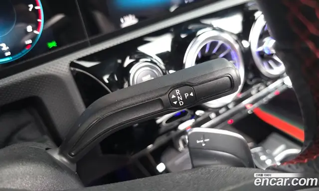 Mercedes-Benz CLA-Class 2020 2.0 автомат (гидро), миниатюра 11