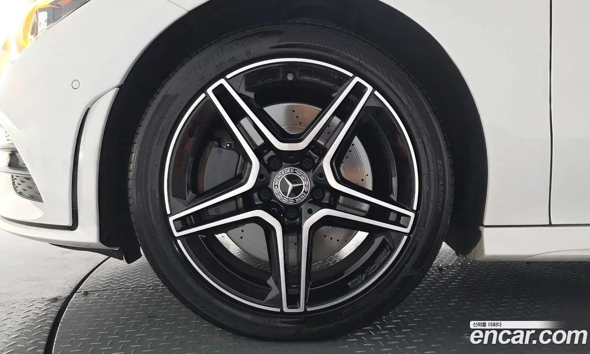 Mercedes-Benz CLA-Class 2020 2.0 автомат (гидро), фото 4