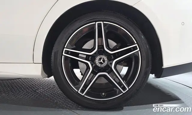 Mercedes-Benz CLA-Class 2020 2.0 автомат (гидро), миниатюра 6