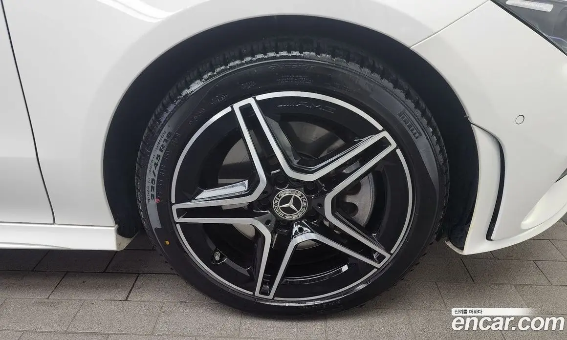 Mercedes-Benz CLA-Class 2022 2.0 автомат (гидро), фото 5