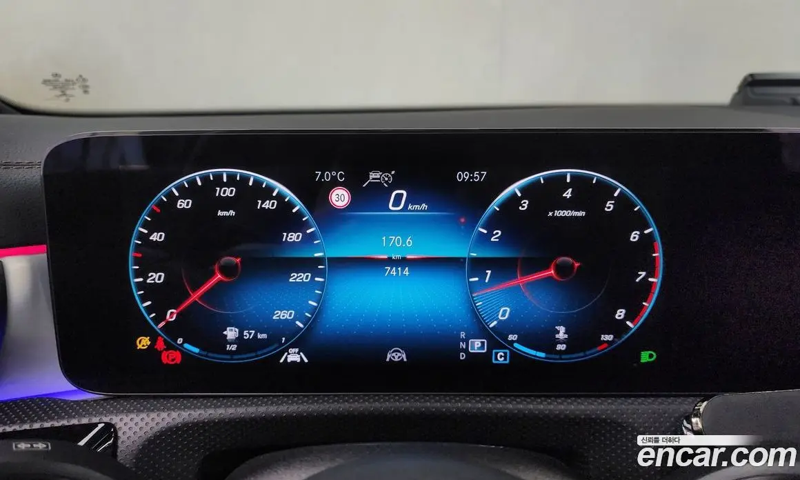 Mercedes-Benz CLA-Class 2022 2.0 автомат (гидро), фото 8