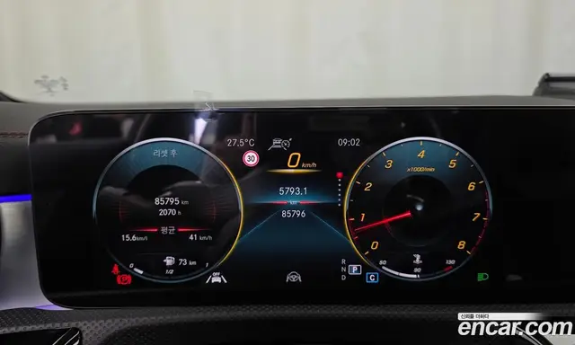 Mercedes-Benz CLA-Class 2023 2.0 автомат (гидро), миниатюра 11