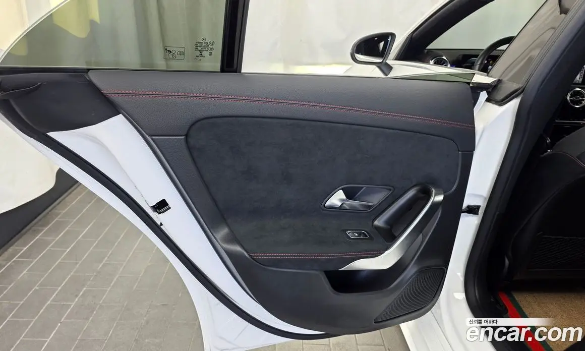 Mercedes-Benz CLA-Class 2023 2.0 автомат (гидро), фото 15