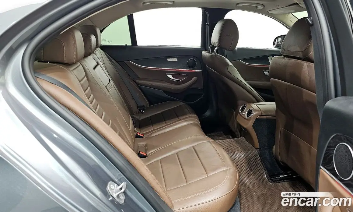 Mercedes-Benz E-Class 2017 1.9 автомат (гидро), фото 12