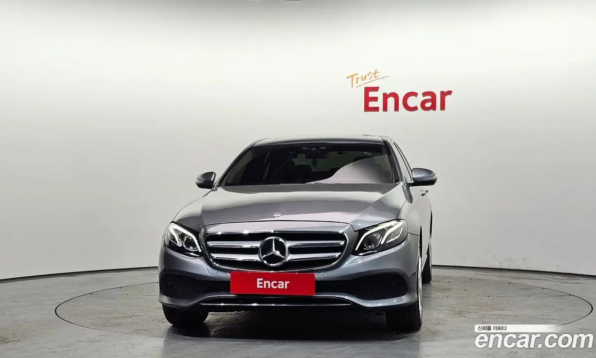 Mercedes-Benz E-Class 2017 1.9 автомат (гидро), фото 3