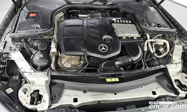Mercedes-Benz E-Class 2017 1.9 автомат (гидро), миниатюра 6
