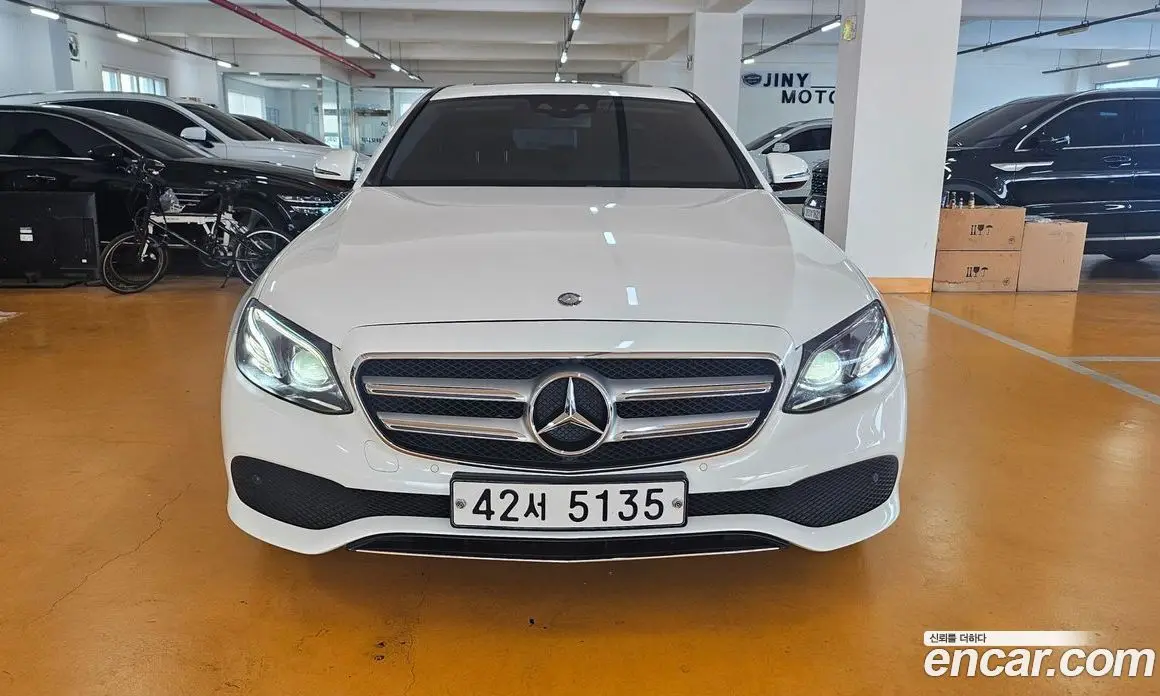 Mercedes-Benz E-Class 2017 1.9 автомат (гидро), фото 2 Mercedes-Benz E-Class 2017 1.9 автомат (гидро), фото 2