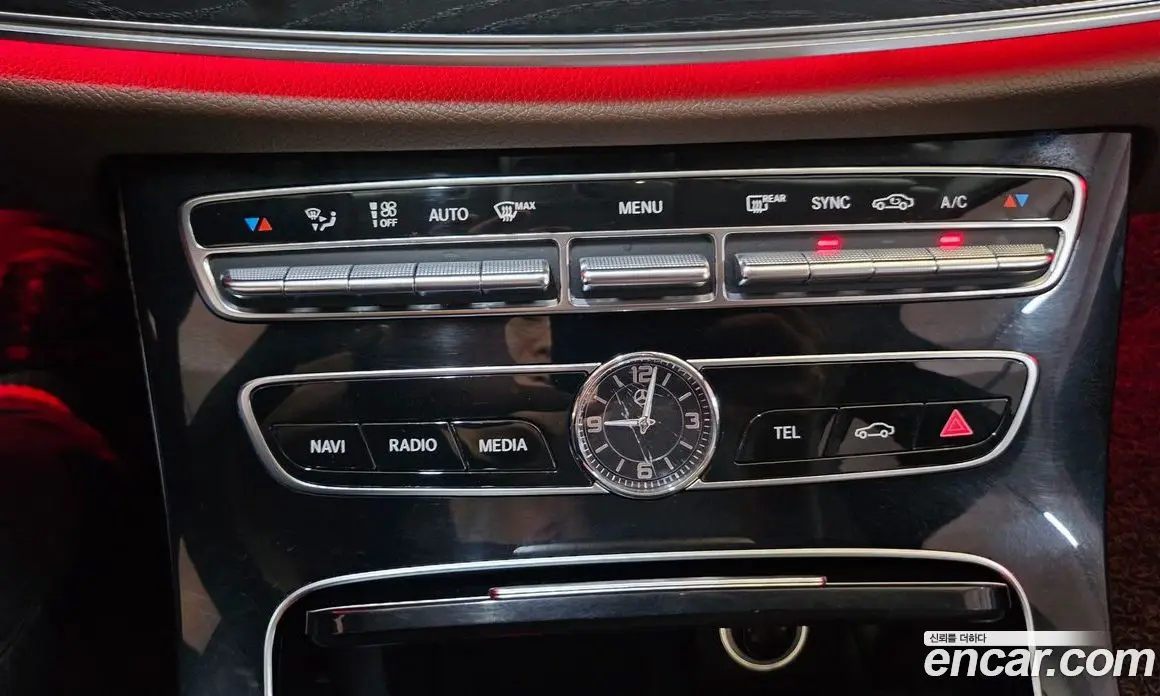 Mercedes-Benz E-Class 2017 1.9 автомат (гидро), фото 17 Mercedes-Benz E-Class 2017 1.9 автомат (гидро), фото 17