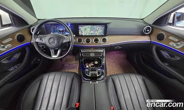 Mercedes-Benz E-Class 2017 2.0 автомат (гидро), миниатюра 7