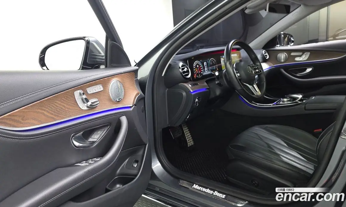 Mercedes-Benz E-Class 2018 2.0 автомат (гидро), фото 12