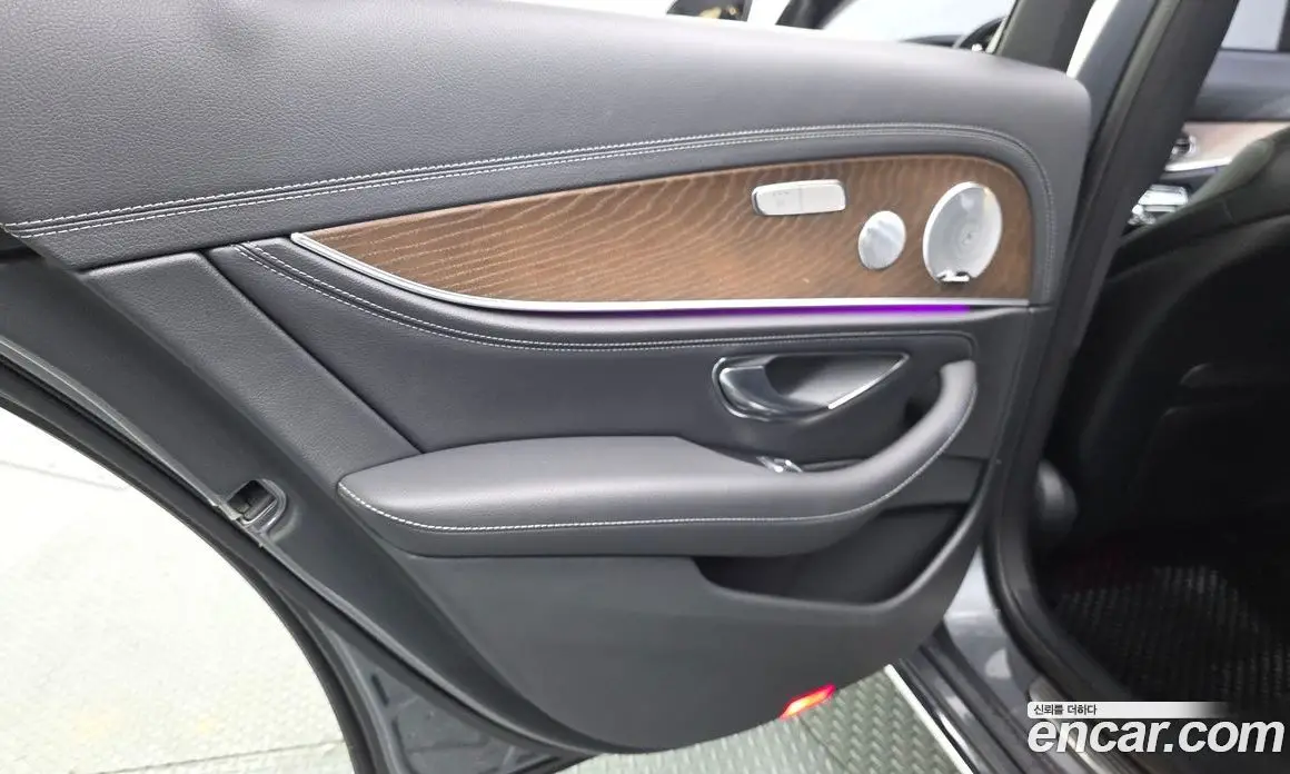 Mercedes-Benz E-Class 2018 2.0 автомат (гидро), фото 14